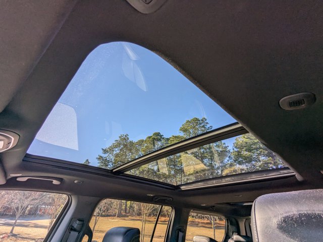 Used 2024 Jeep Wagoneer Series II image 29