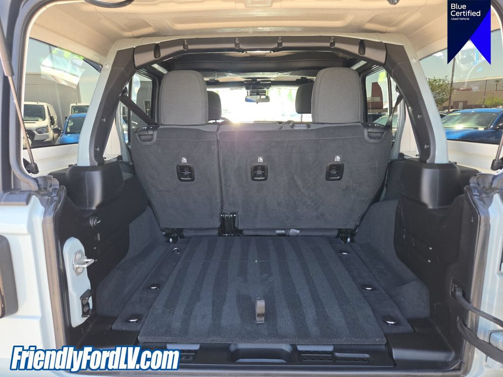 Used 2024 Jeep Wrangler Unlimited Sport AWD/4WD image 17