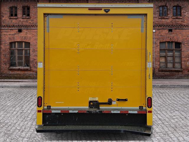 Used 2021 GMC Savana 3500 w/ Power Convenience Package RWD image 5