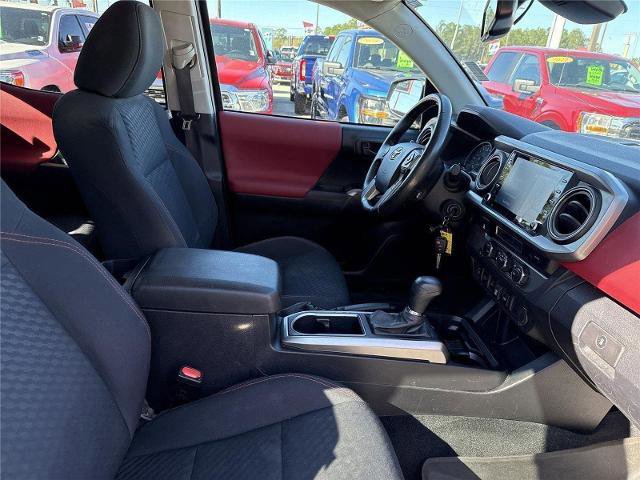 Used 2022 Toyota Tacoma SR5 image 18