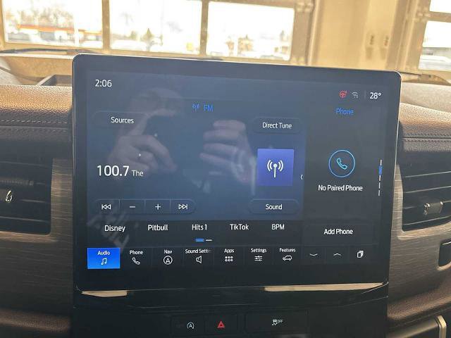 Certified 2024 Ford Expedition Limited image 12