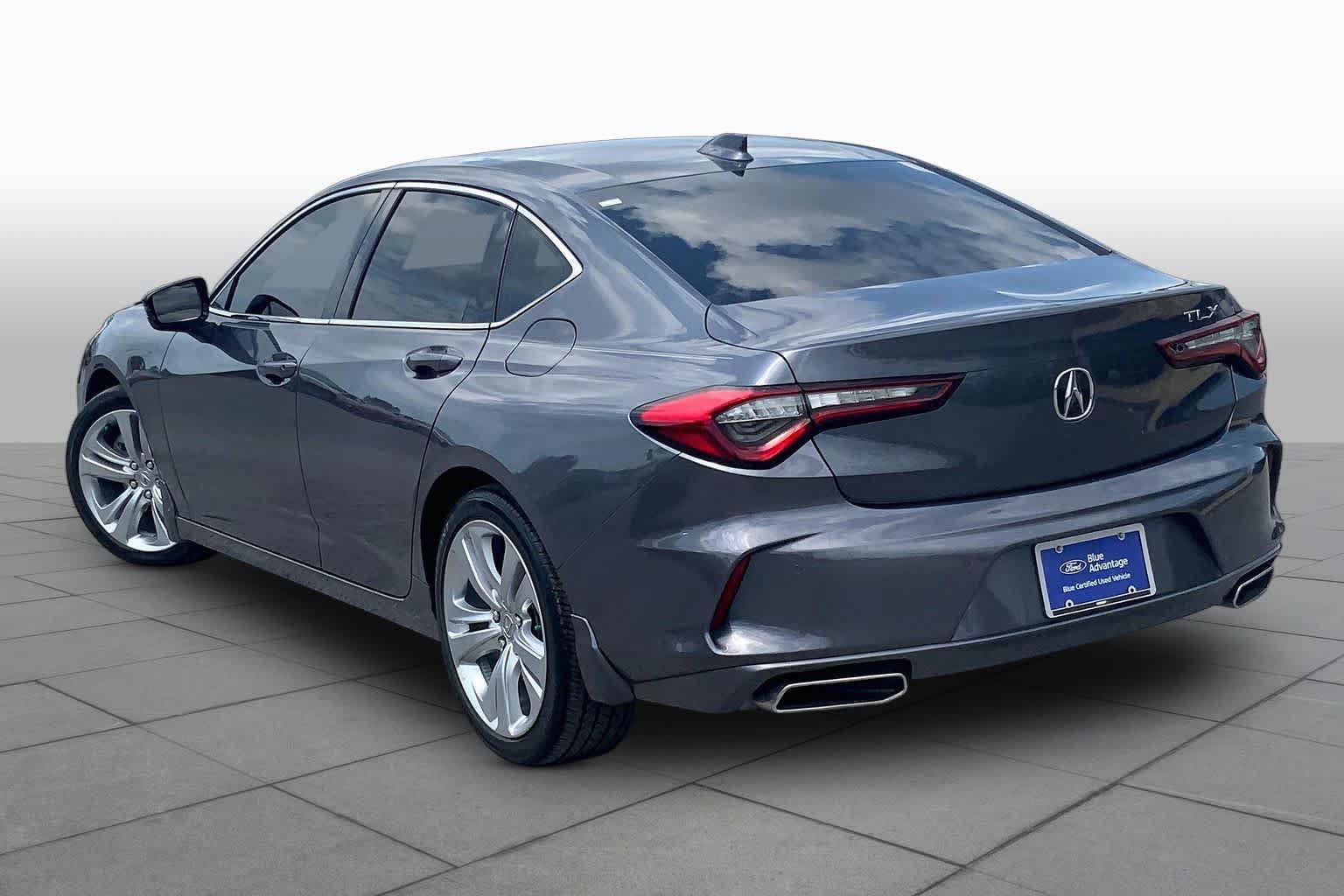Used 2023 Acura TLX w/ Technology Package FWD image 11