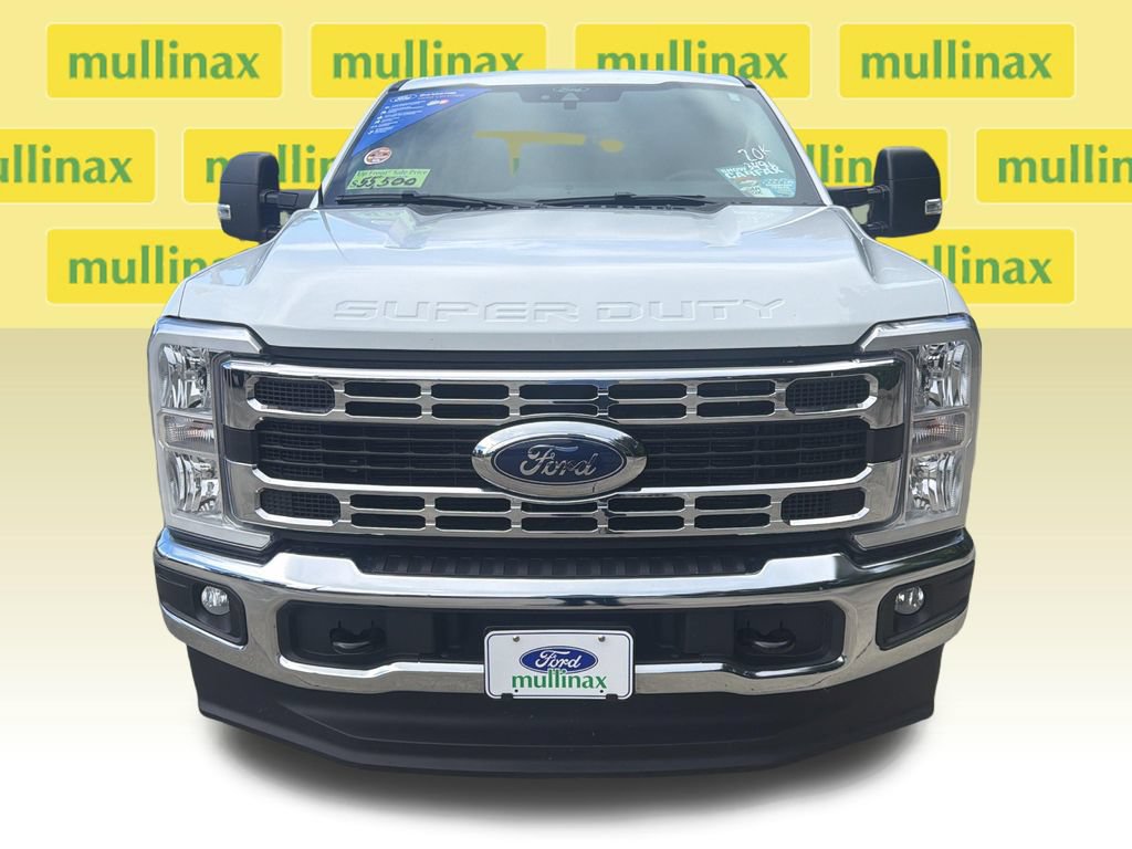 Certified 2025 Ford F250 XLT AWD/4WD image 15