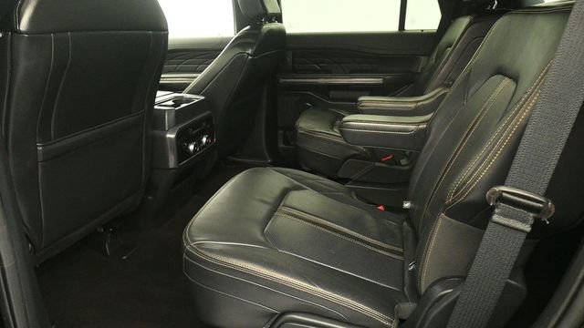 Certified 2023 Ford Expedition Platinum AWD/4WD image 10