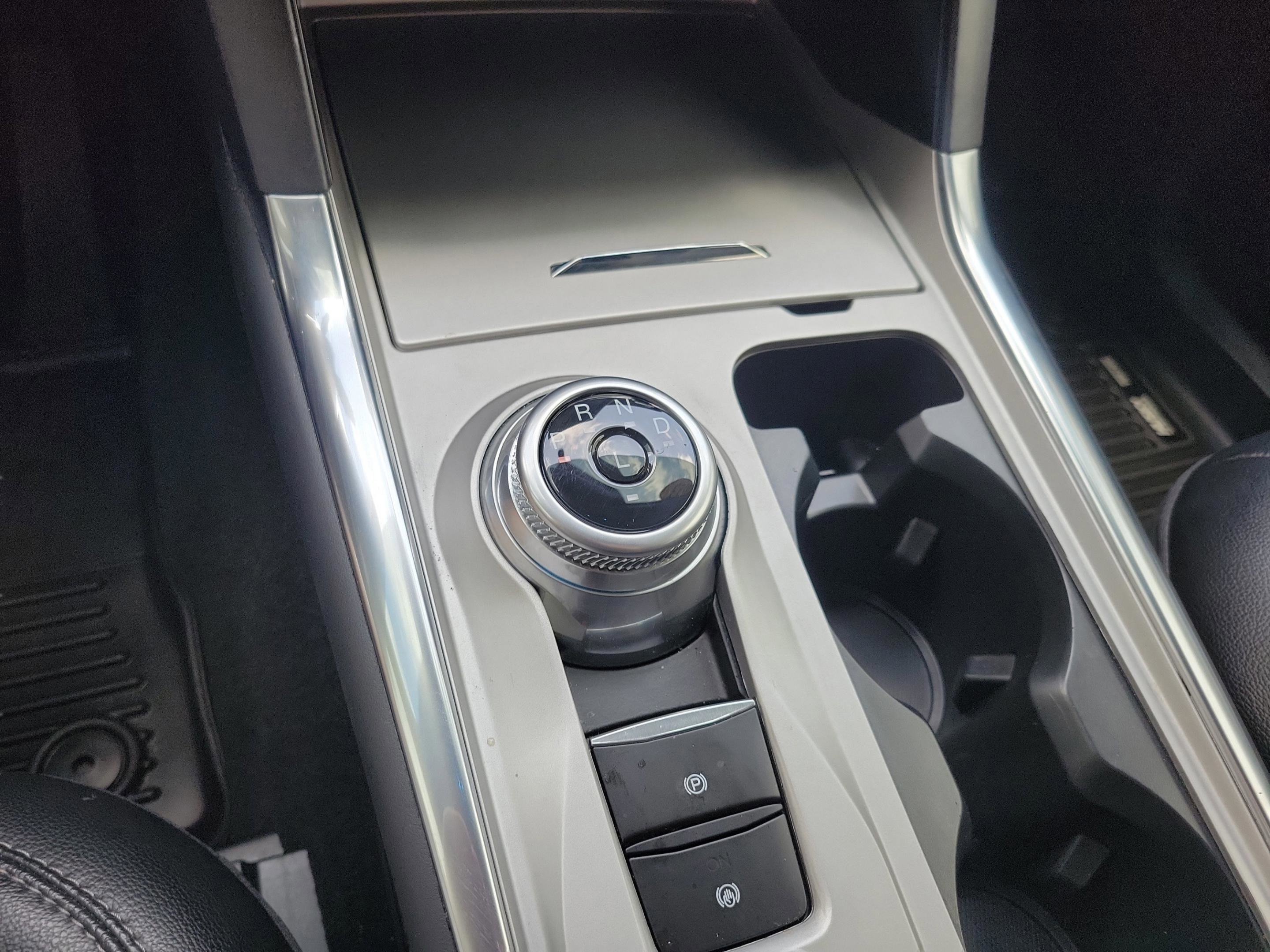 Certified 2023 Ford Explorer Limited w/ Limited Technology Package RWD image 31