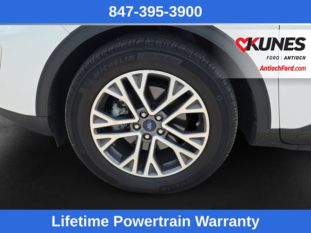Certified 2022 Ford Escape SEL AWD/4WD image 9
