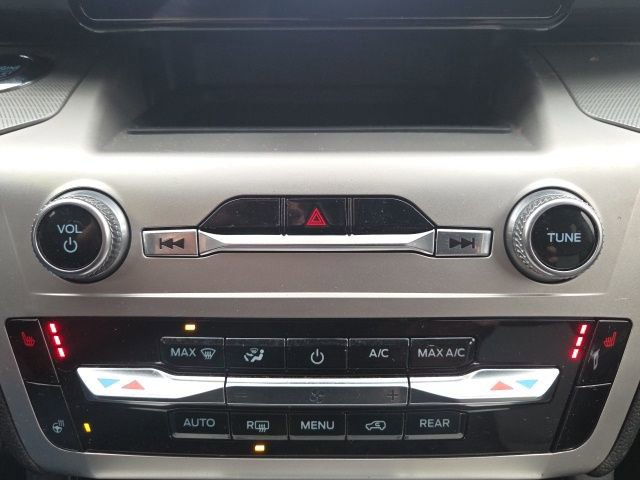 Certified 2022 Ford Explorer XLT w/ Equipment Group 202A image 34