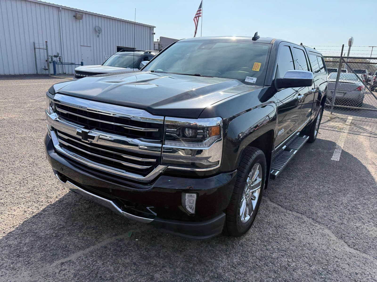 Used 2017 Chevrolet Silverado 1500 High Country AWD/4WD image 3