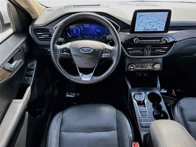 Certified 2020 Ford Escape Titanium AWD/4WD image 26