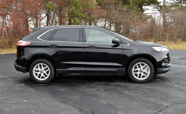 Certified 2022 Ford Edge SEL w/ Convenience Package image 2