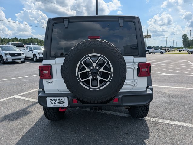Used 2024 Jeep Wrangler Unlimited Rubicon AWD/4WD image 4