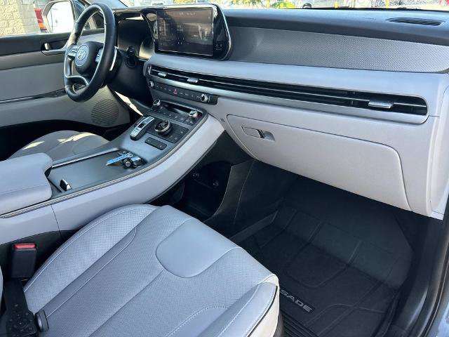 Used 2025 Hyundai Palisade SEL FWD image 24