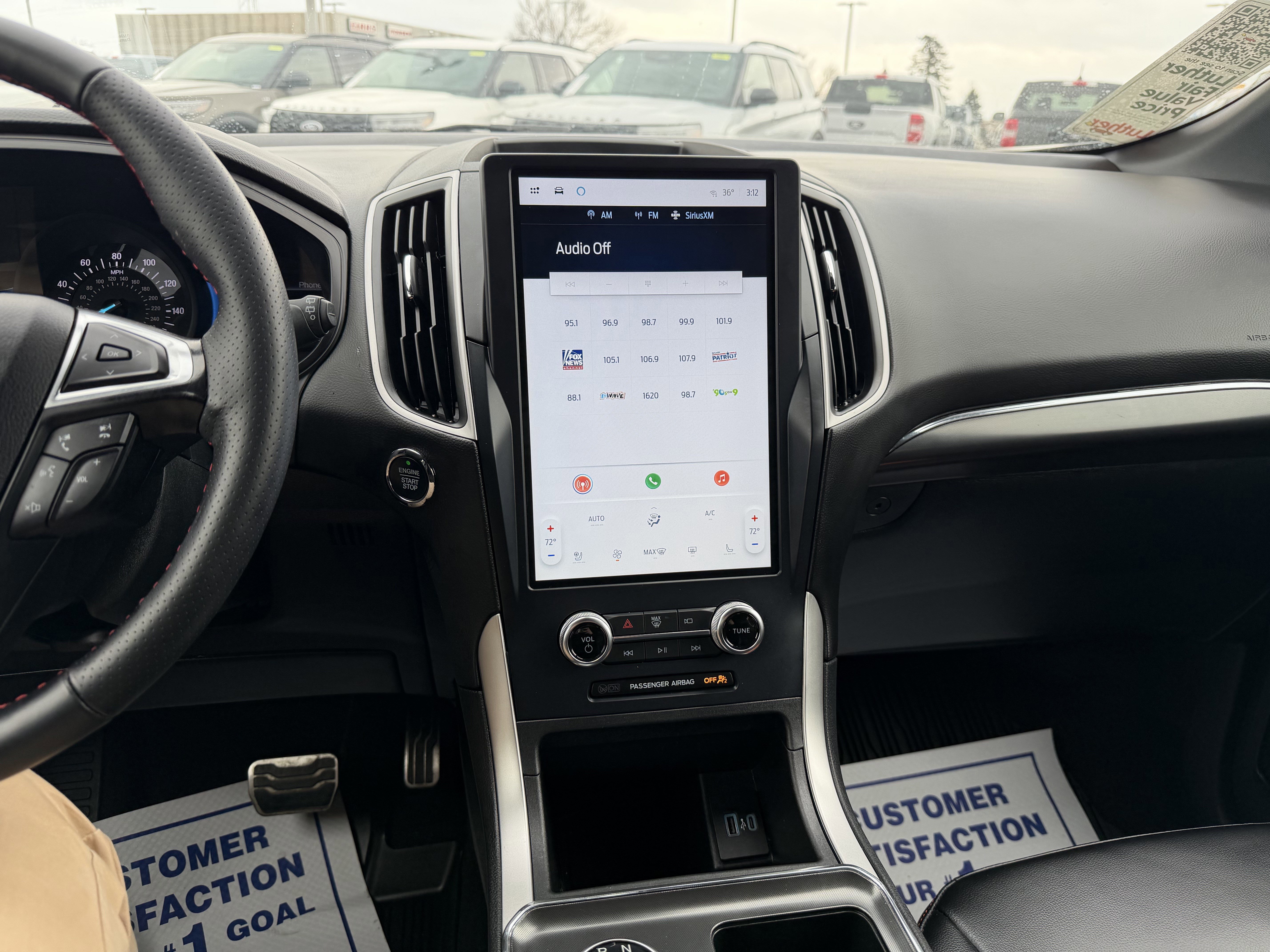 Certified 2024 Ford Edge ST-Line image 10