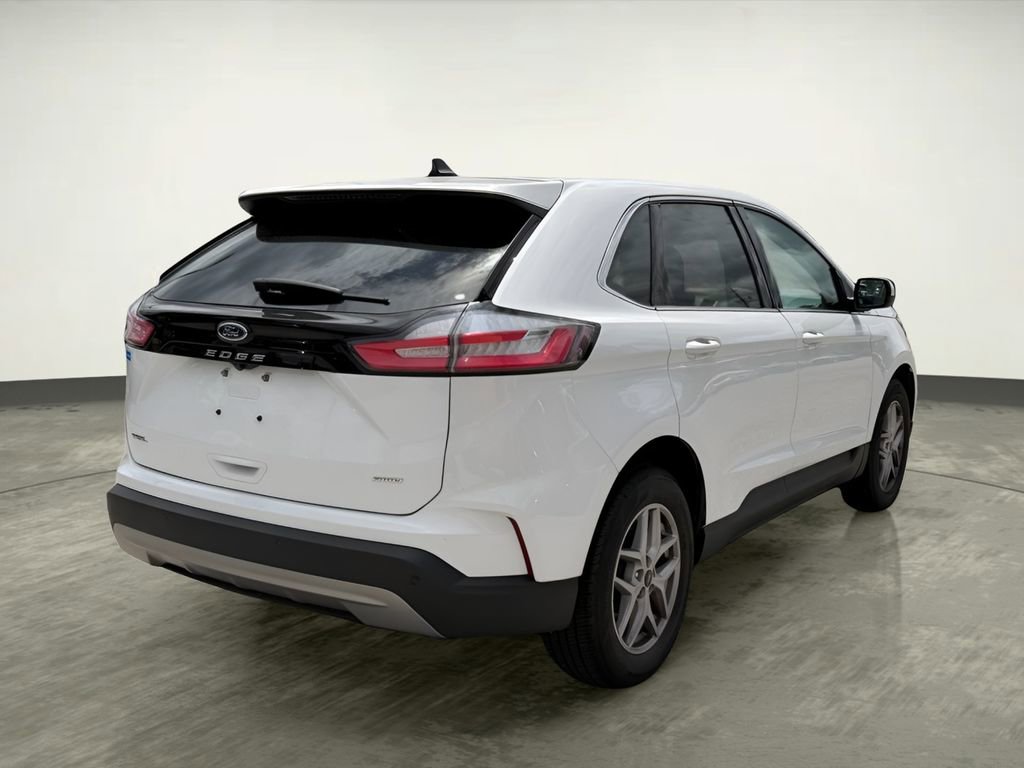 Certified 2024 Ford Edge SEL AWD/4WD image 7