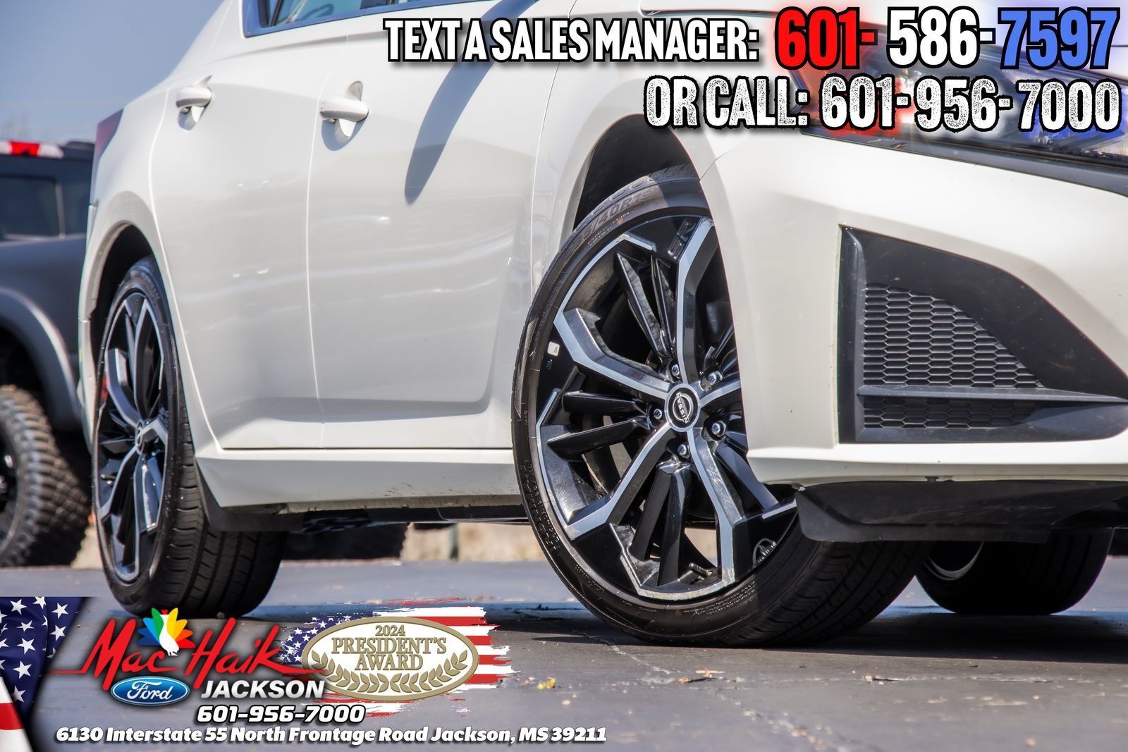 Used 2025 Nissan Altima 2.5 SR FWD image 2