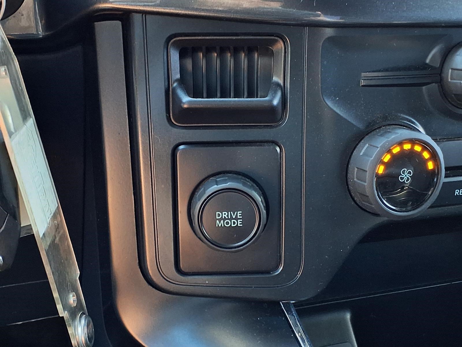 Certified 2025 Ford F150 STX w/ Equipment Group 200A RWD image 19