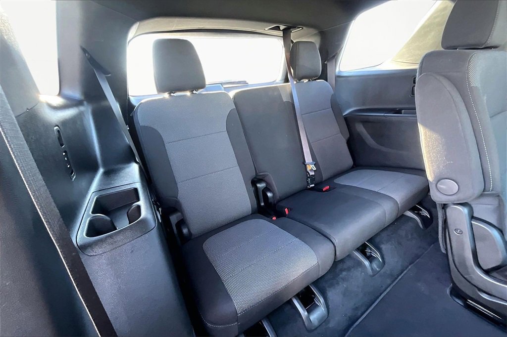 Used 2022 Chevrolet Traverse LT image 28