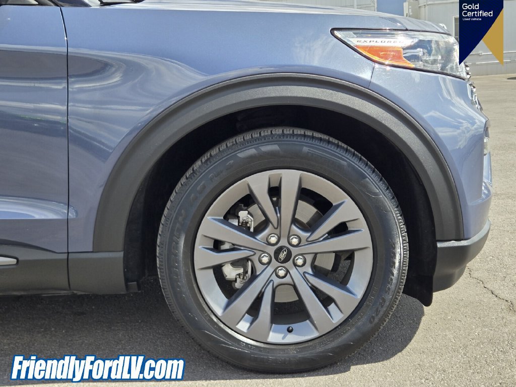 Certified 2021 Ford Explorer XLT w/ Equipment Group 202A RWD image 8