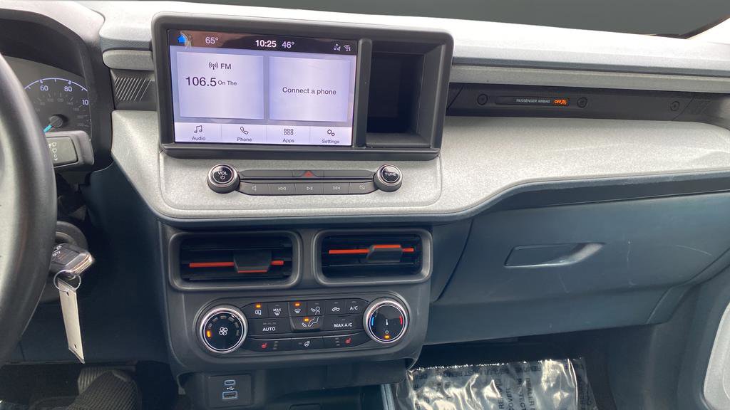 Certified 2024 Ford Maverick XLT w/ XLT Luxury Package image 13