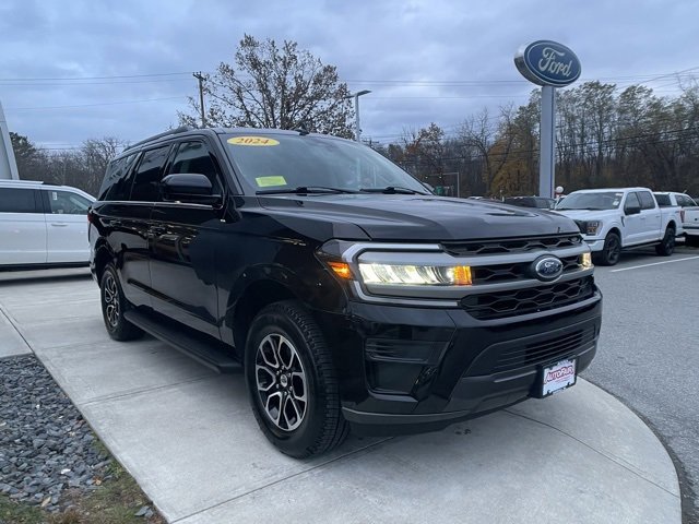 Certified 2024 Ford Expedition XLT image 8