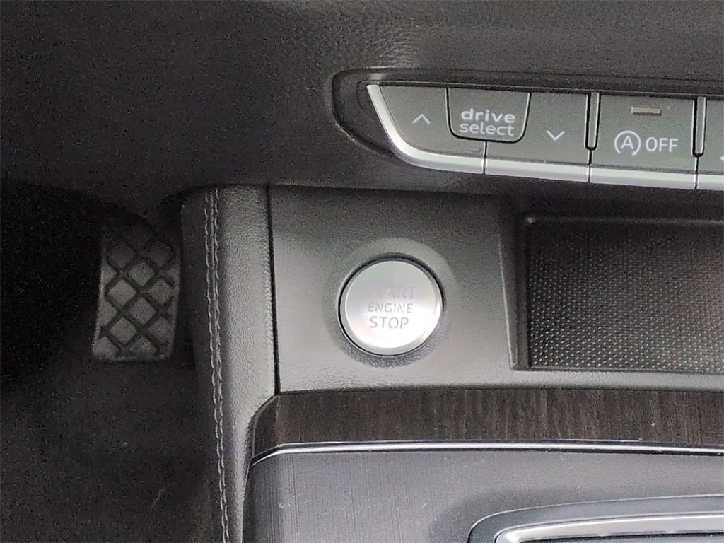 Used 2020 Audi Q5 2.0T Premium Plus w/ Premium Plus Package image 16