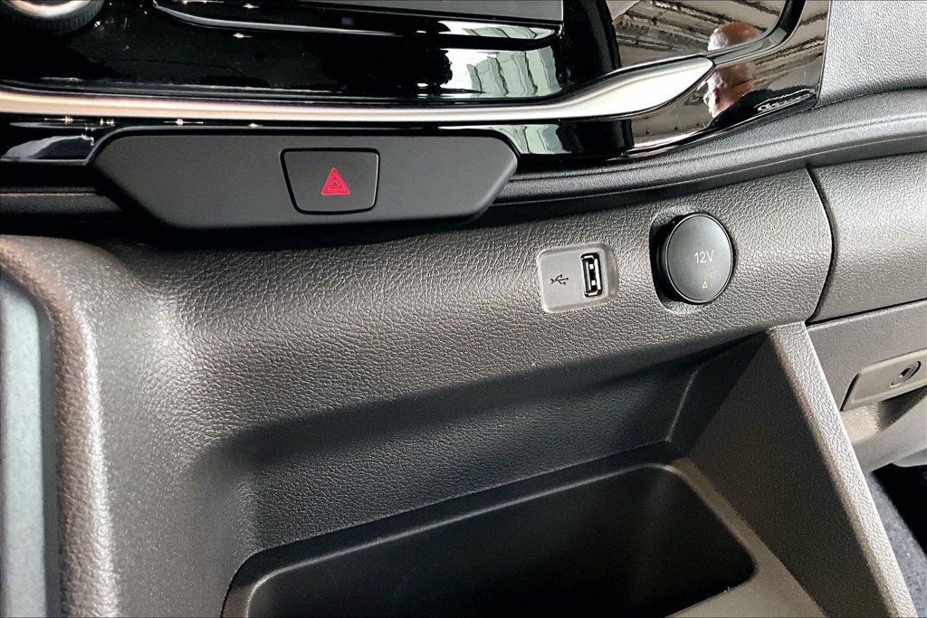 Certified 2025 Ford Transit 350 XLT RWD image 27