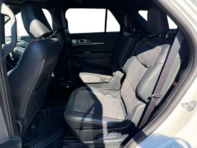 Certified 2025 Ford Explorer ST AWD/4WD image 19