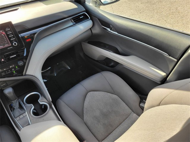 Used 2022 Toyota Camry LE image 13