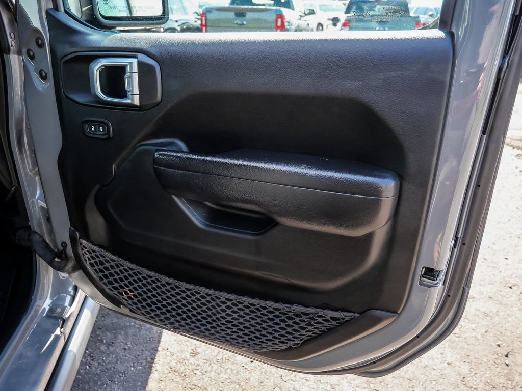 Used 2022 Jeep Wrangler Unlimited Sport AWD/4WD image 71