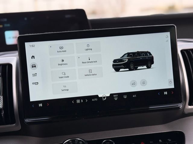 Certified 2025 Ford Expedition Active image 27