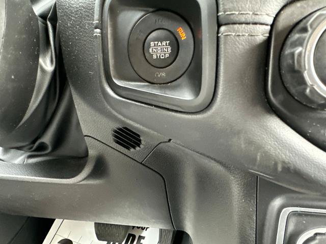 Used 2024 Jeep Wrangler Unlimited Rubicon AWD/4WD image 16