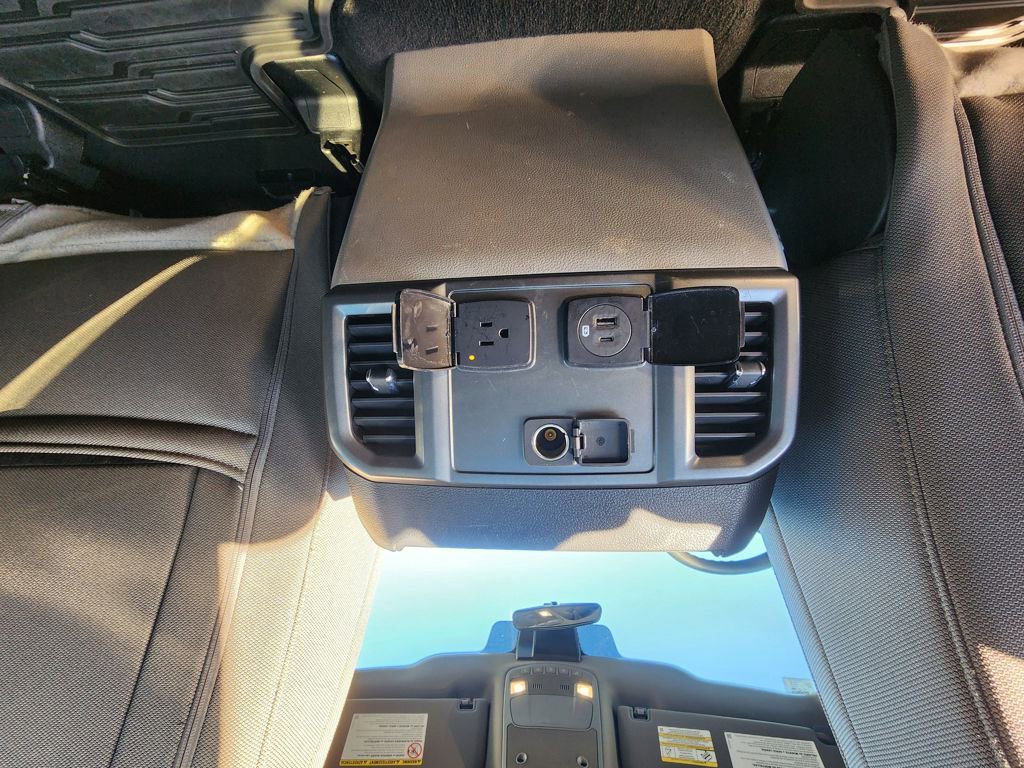 Certified 2022 Ford F250 XLT w/ XLT Premium Package image 26