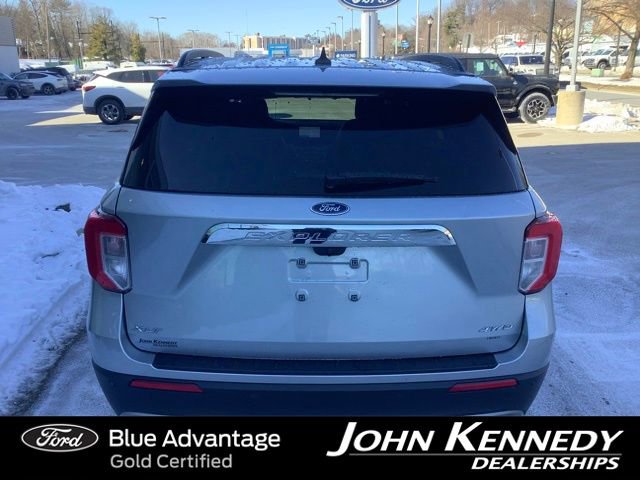 Certified 2022 Ford Explorer XLT w/ Equipment Group 202A AWD/4WD image 7