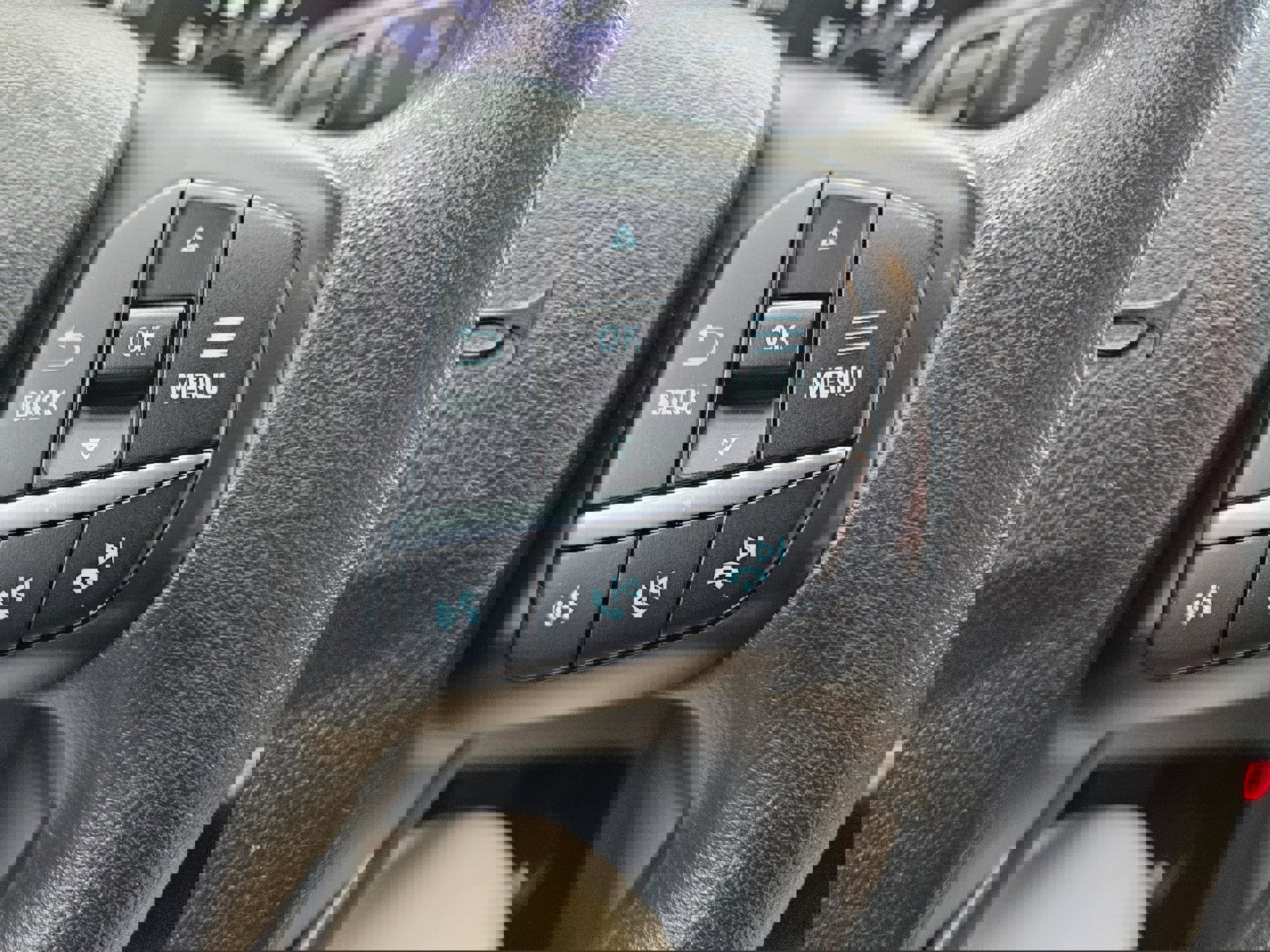 Certified 2020 Ford Escape SE image 19