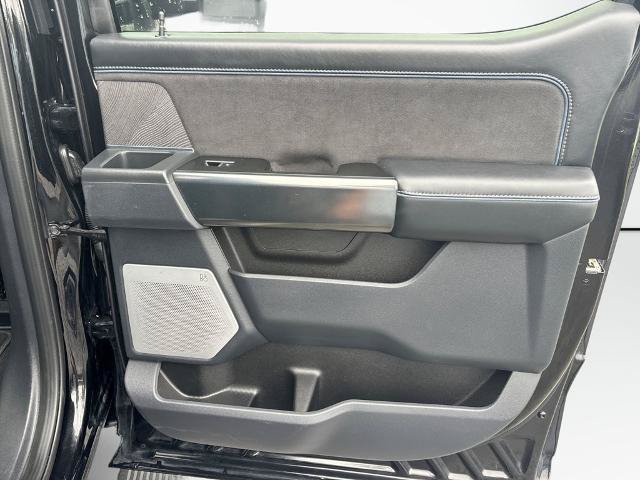 Certified 2025 Ford F250 Platinum AWD/4WD image 17