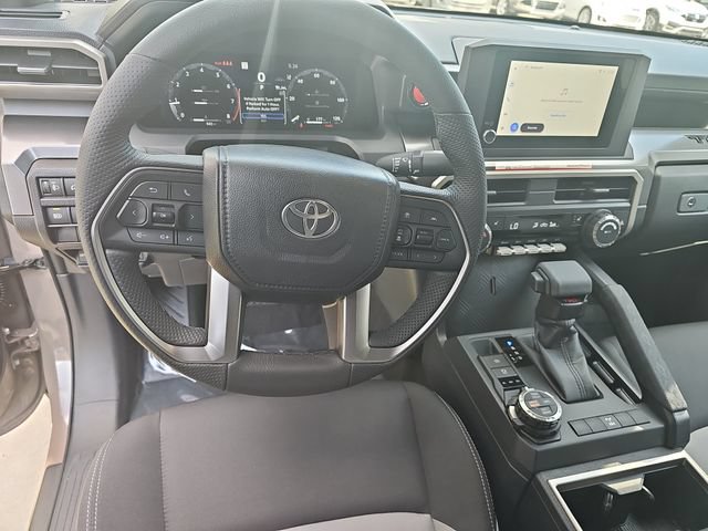 Used 2026 Toyota Tacoma TRD Off-Road AWD/4WD image 14