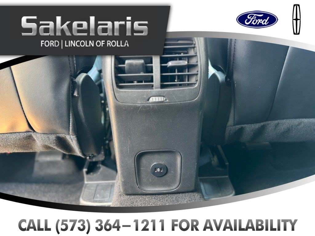 Certified 2025 Ford Escape ST-Line AWD/4WD image 35