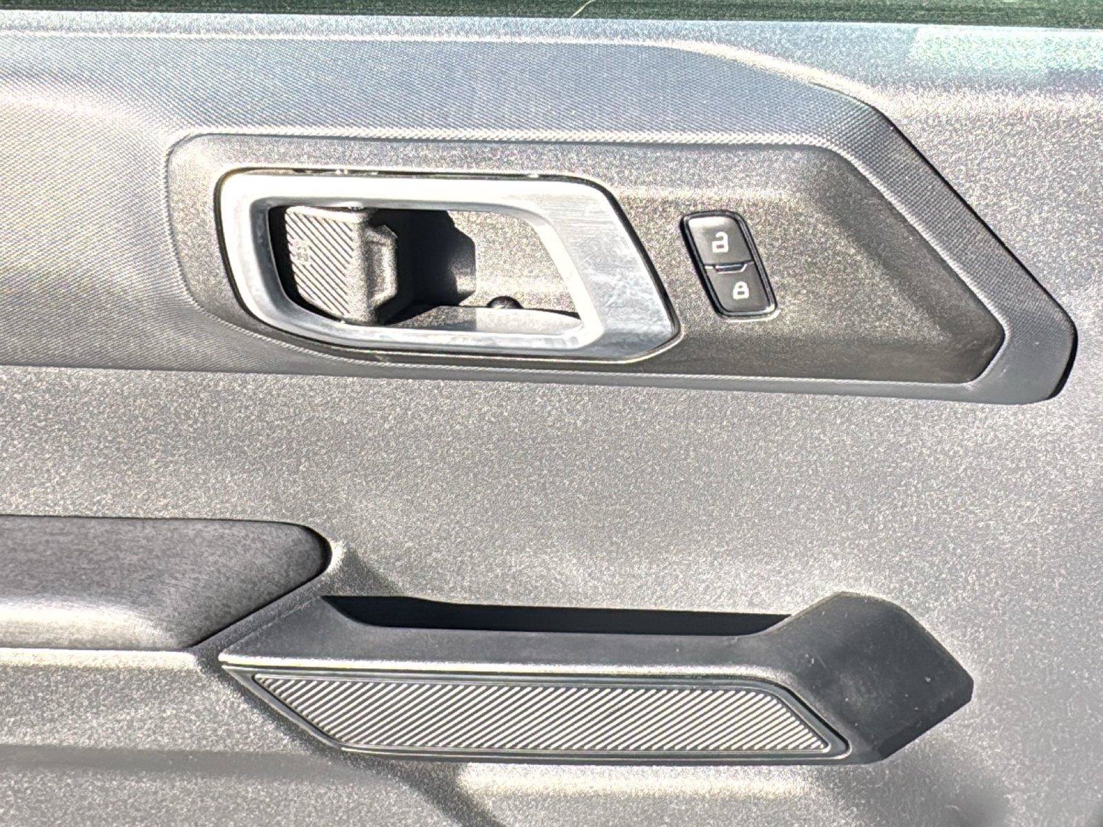 Certified 2025 Ford Bronco 4-Door AWD/4WD image 27