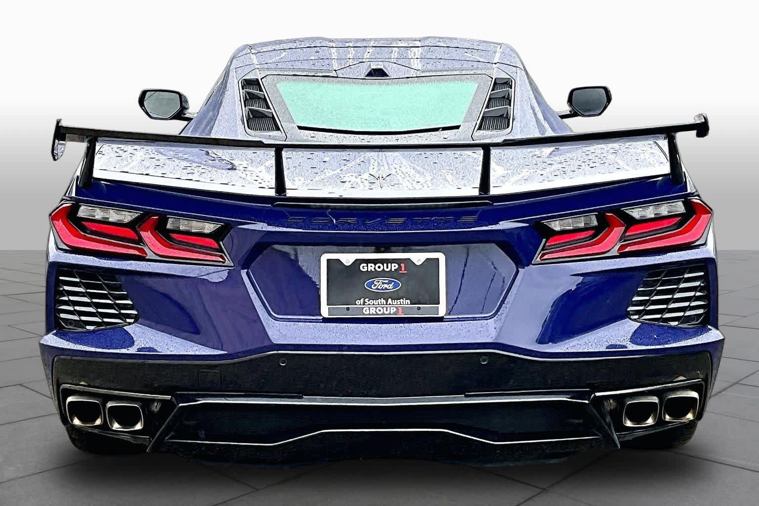 Used 2025 Chevrolet Corvette Stingray Preferred Cpe w/ 2LT RWD image 5