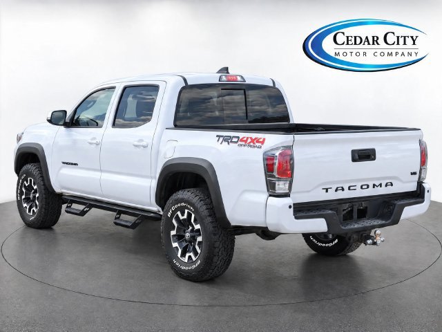 Used 2020 Toyota Tacoma TRD Off-Road w/ Technology Package AWD/4WD image 3