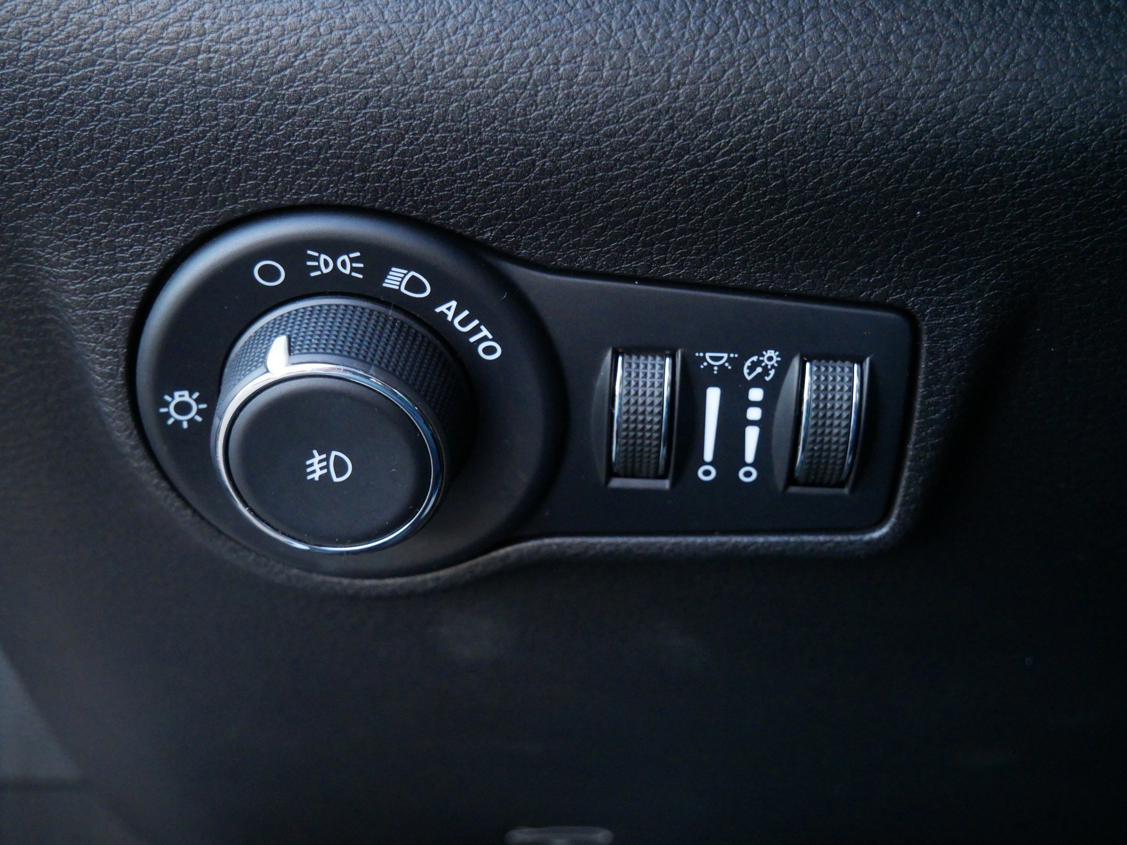 Used 2023 Jeep Compass Trailhawk image 26