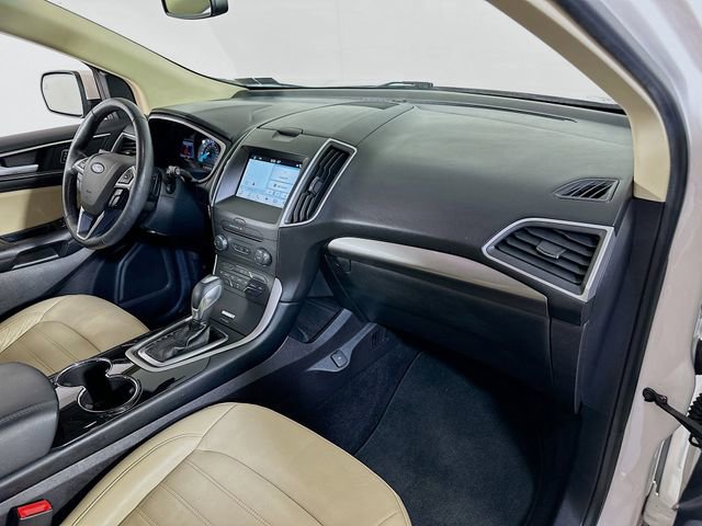 Certified 2017 Ford Edge SEL w/ Equipment Group 201A image 11