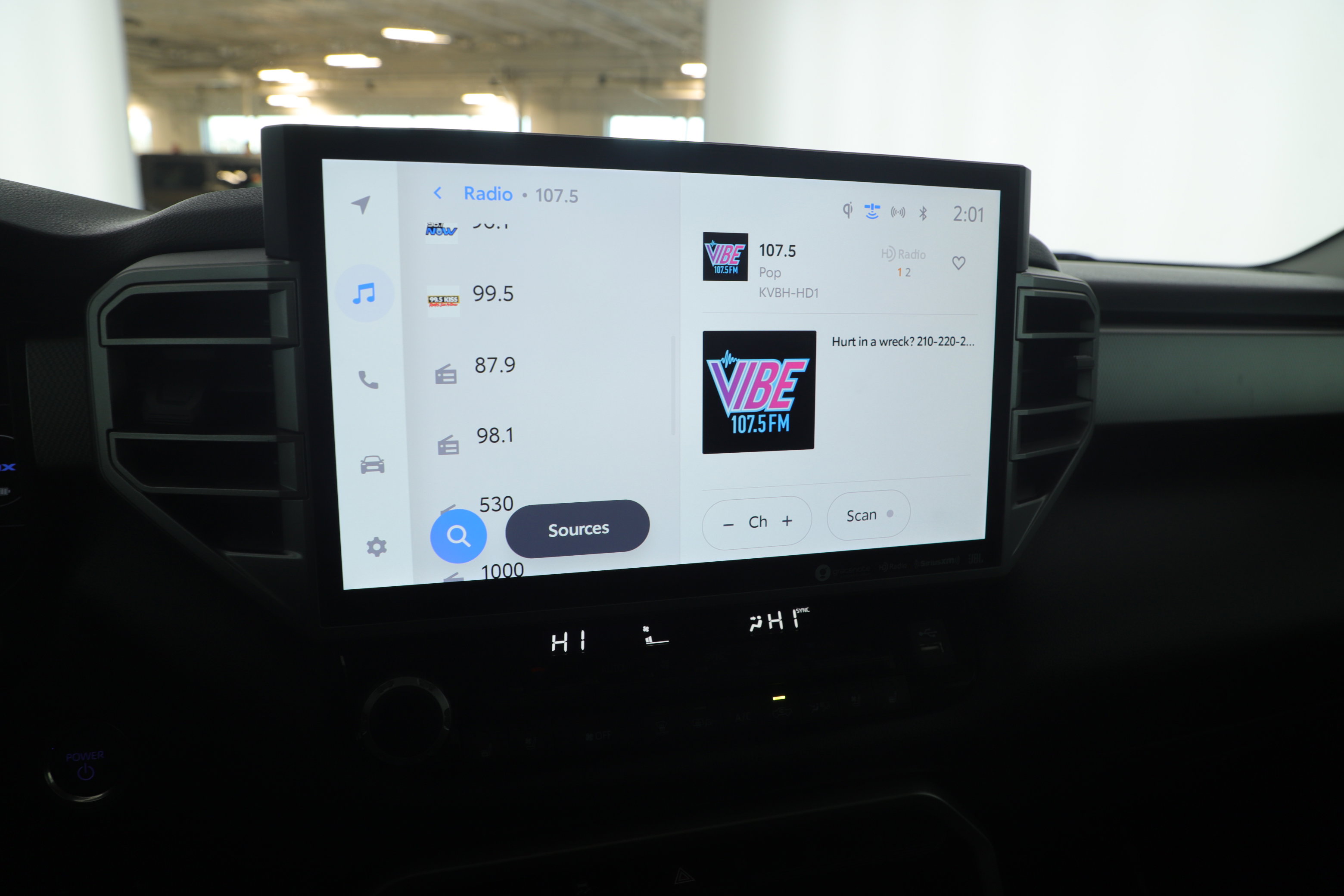 Used 2023 Toyota Tundra Limited image 9