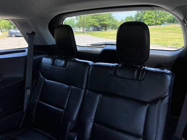 Certified 2023 Ford Explorer Limited w/ Equipment Group 301A AWD/4WD image 26