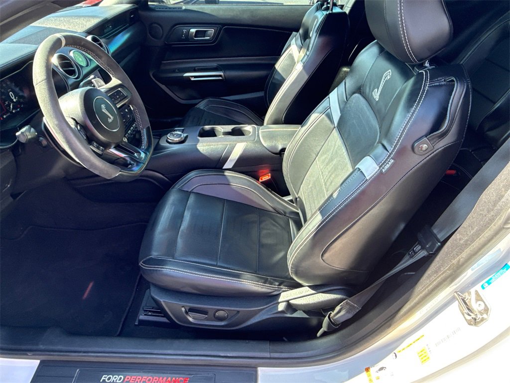 Certified 2021 Ford Mustang Shelby GT500 w/ Technology Package image 9