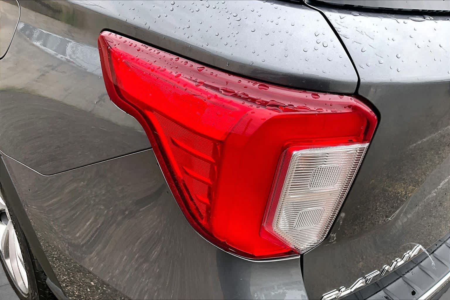 Certified 2021 Ford Explorer Platinum w/ Equipment Group 601A AWD/4WD image 28