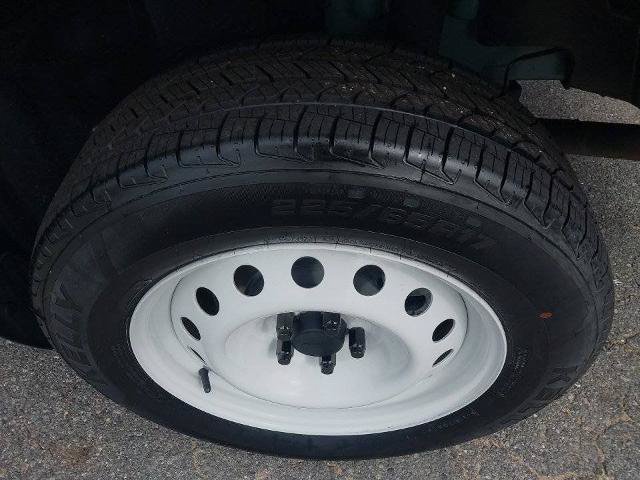 Certified 2025 Ford Maverick XL w/ 4K Tow Package AWD/4WD image 12