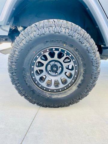 Used 2019 Jeep Wrangler Unlimited Sahara w/ Uconnect 4C Nav & Sound Group AWD/4WD image 8