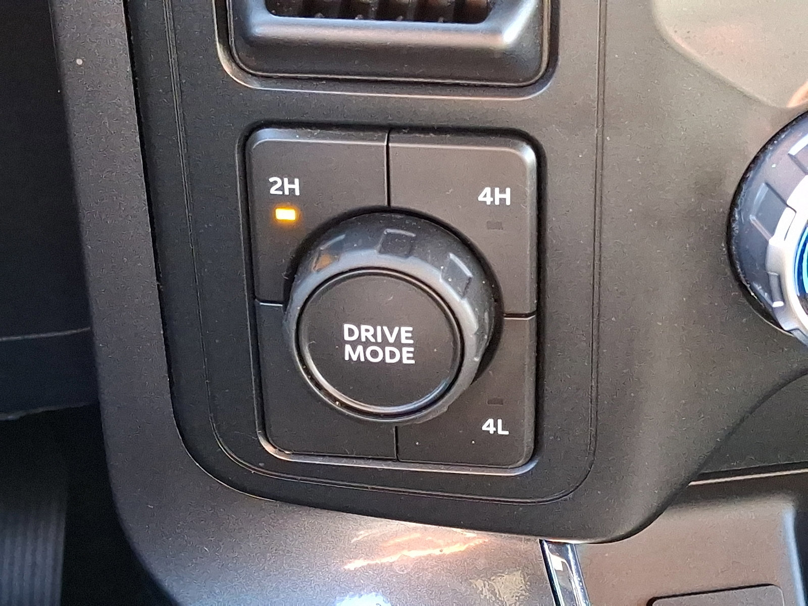 Certified 2023 Ford F150 XLT w/ Equipment Group 302A High image 27