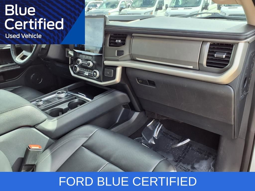 Certified 2024 Ford Expedition Max XLT image 30